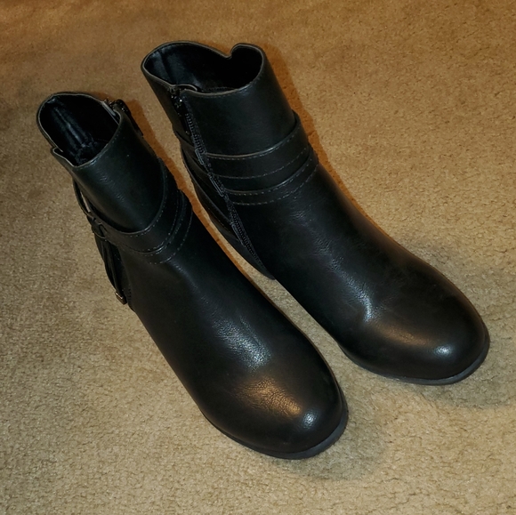 Croft & Barrow Katharine Boots - Picture 4 of 5